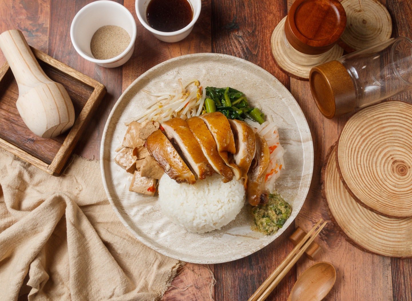醇油雞腿飯